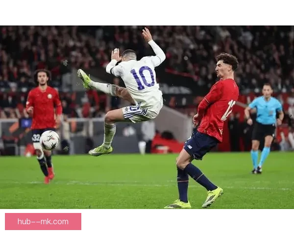 阿斯顿维拉官宣与埃梅里续约三年全力冲击下赛季欧冠席位蓝图开启