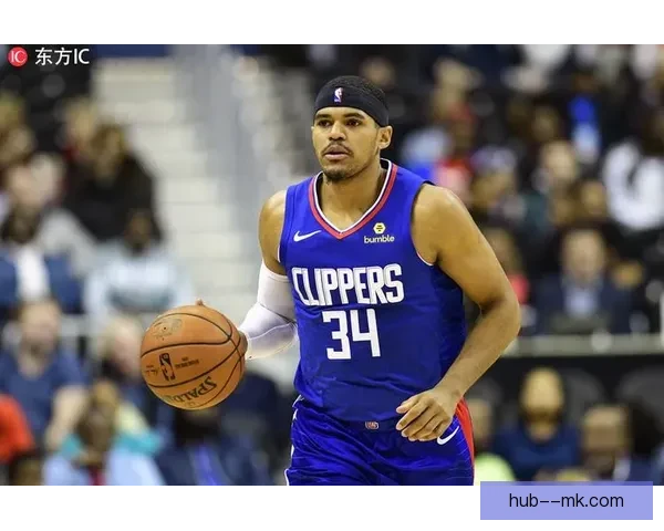 马伦德客场上演双响助球队逆转取胜赢得关键三分